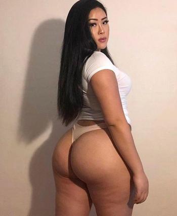 Noy, 29  female escort, Mobile