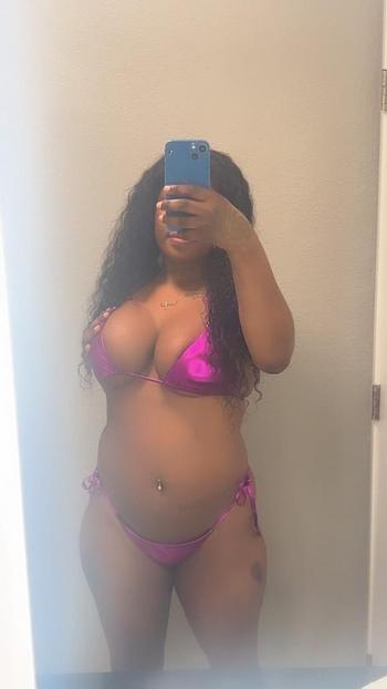 Armanii , 24  female escort, Mobile