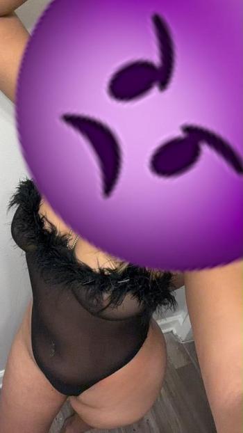Rubi, 25  female escort, Mobile