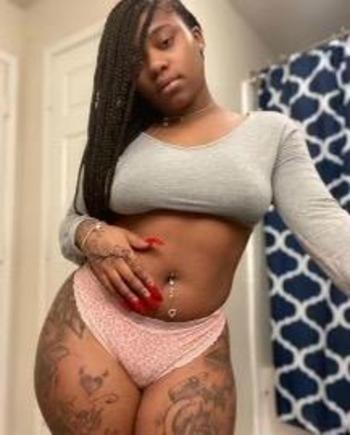 2518889736, female escort, Mobile