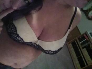 1072413136, female escort, Mobile